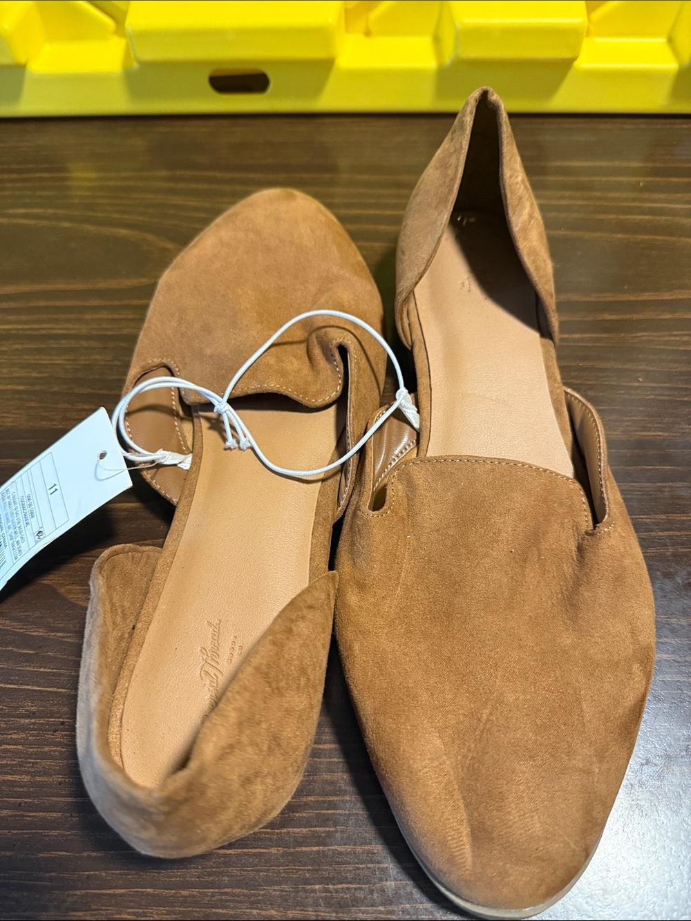 Universal Thread Tan Suede D'Orsay Flats